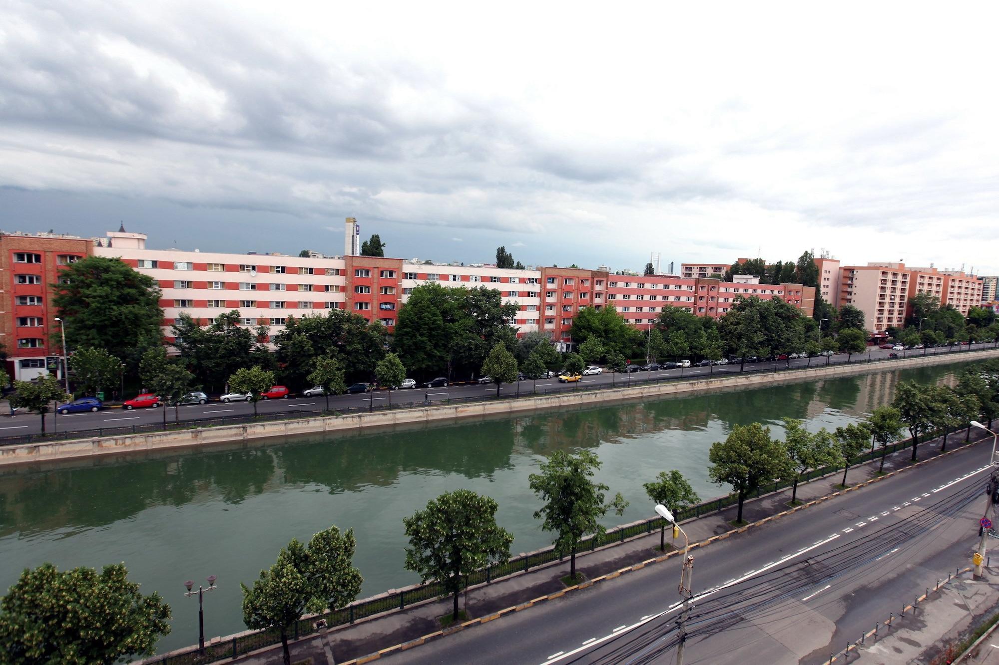 Ambiance Hotel Bukarest Exterior foto